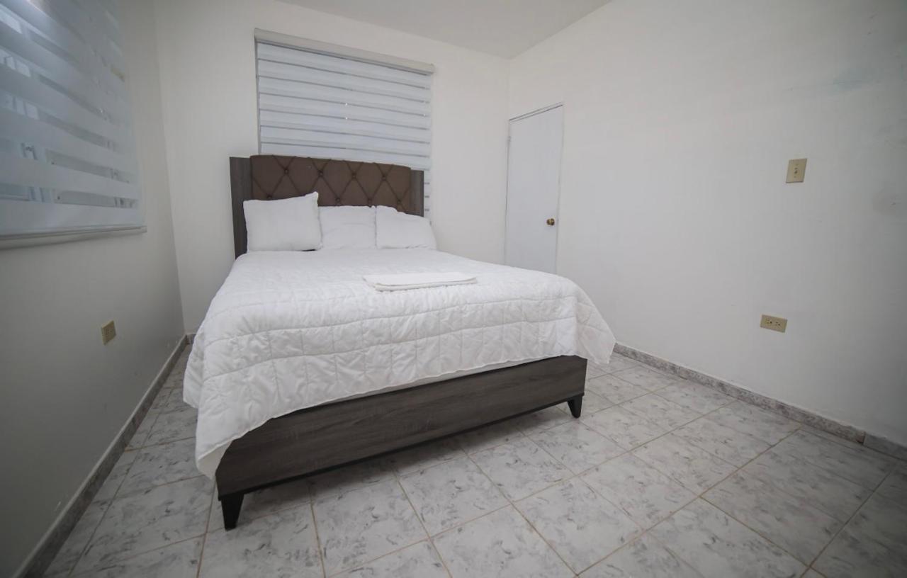 Gate 5 House Villa Aguacate Dış mekan fotoğraf